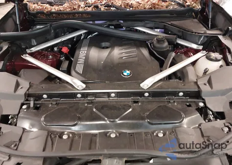 2024 BMW X6 xDrive40I z USA, uszkodzony, nr VIN 5UX33EX07R9T11505